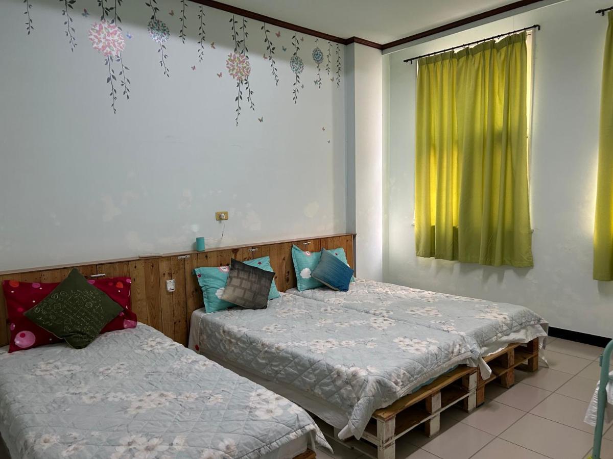 Golden House Apartment ไถหนาน ภายนอก รูปภาพ