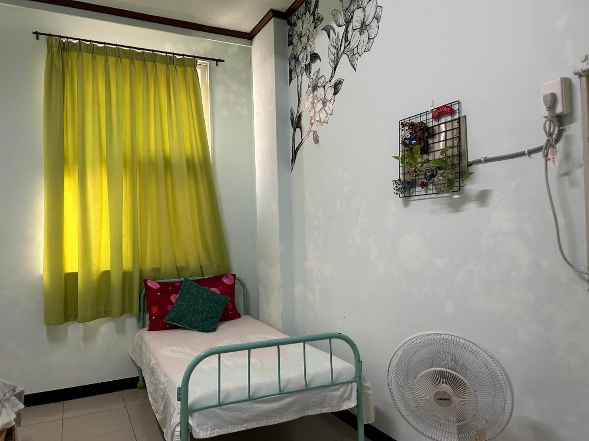 Golden House Apartment ไถหนาน ภายนอก รูปภาพ
